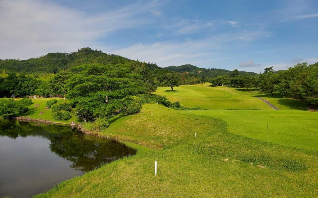 Par5 ボギー狙いはアリ?無理しないラウンド戦略とスコアメイク術【検証】