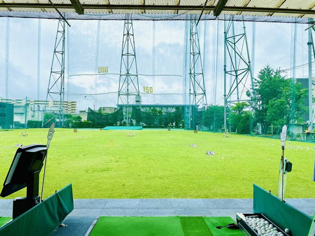 ドライバーがスライスする原因と直し方|初心者ゴルファー必見