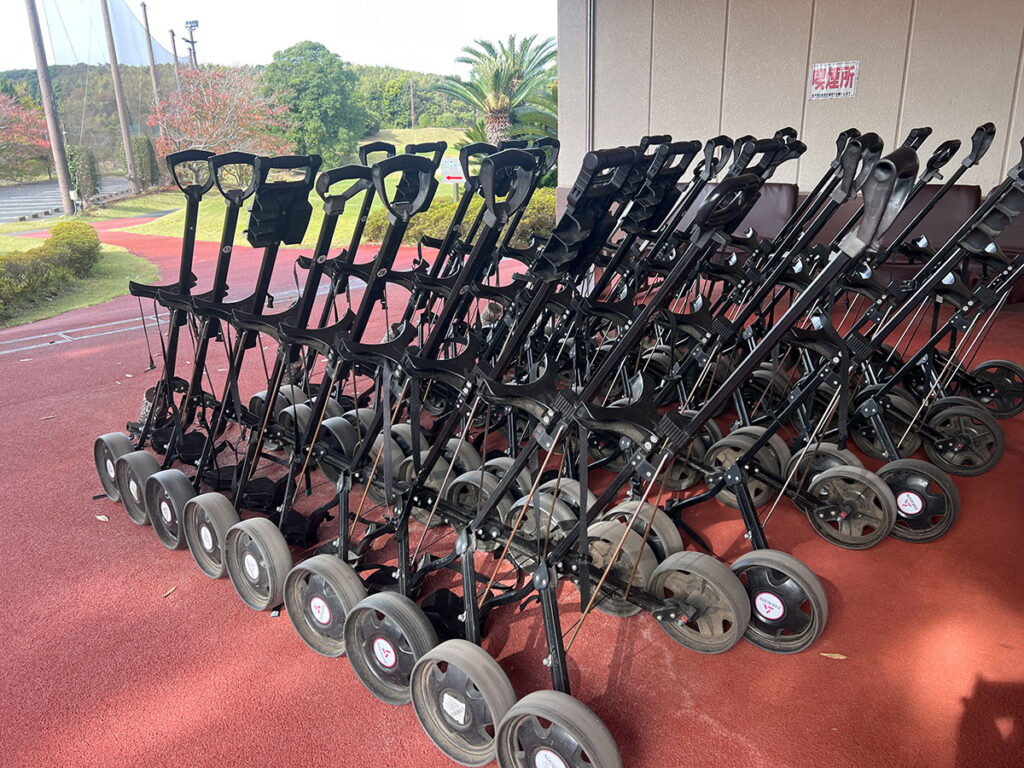 ショートコースで100ヤード以内を徹底練習| サンライズゴルフクラブへ