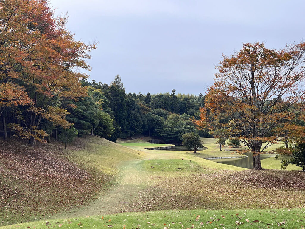 ショートコースで100ヤード以内を徹底練習| サンライズゴルフクラブへ