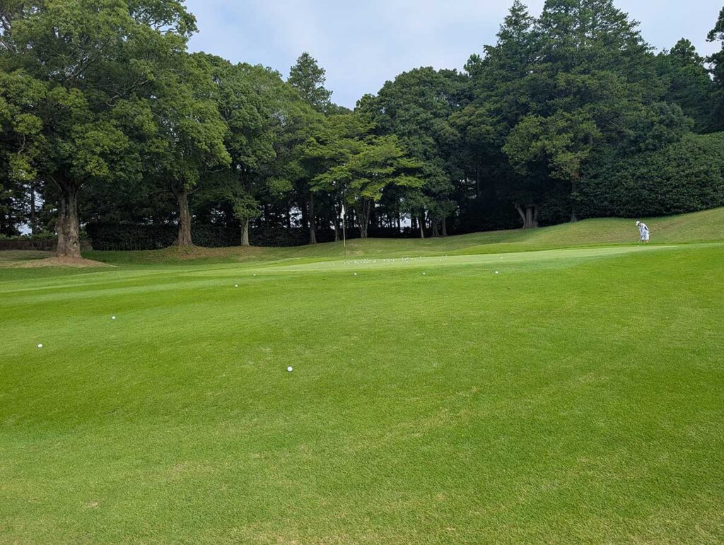 グレンオークスカントリークラブ アプローチ練習場とバンカー練習場